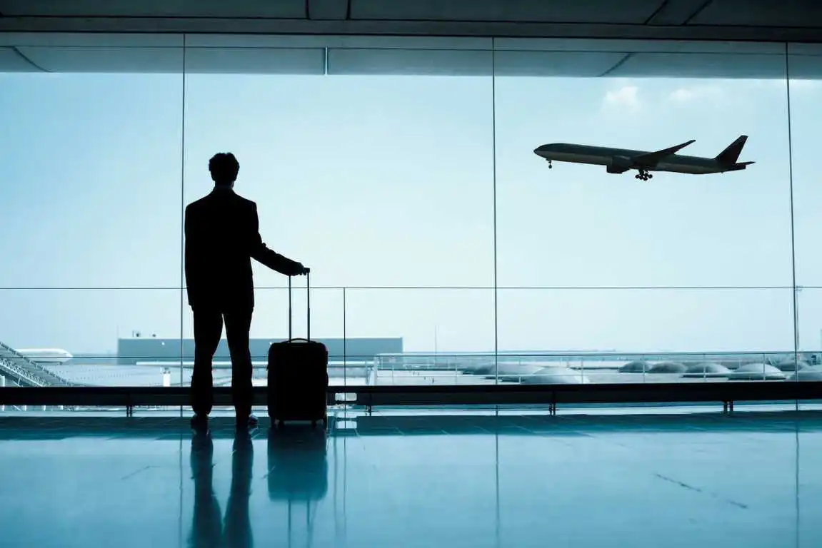 MPV Transport Services in Northwest England | Airport Transfers, School Runs & Private Tours